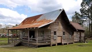 The Stanton quotDogtrotquot Cabin at Peterman Alabama built 1880s [upl. by Annaehs479]