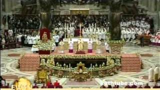 Christmette mit Papst Benedikt Kyrie und Gloria [upl. by Finzer]