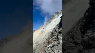 ⚠️Avalancha BRUTAL en LA BOLERA DEL Mont Blanc⚠️ [upl. by Winnifred]