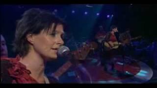 Kasey Chambers  Nullarbor Song Live [upl. by Earas]