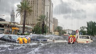 Saudi Arabia is sinking Mass evacuation masisive floods in UnaizahQassim [upl. by Micah239]