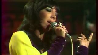 Shuki amp Aviva  Signorina Concertina live in France 1973 [upl. by Enytsirhc805]