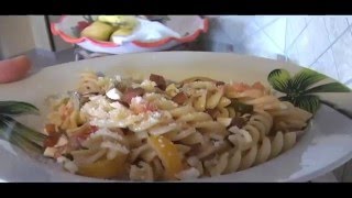 Pasta peperoni e pancetta con crema al formaggio [upl. by Maltz]