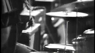 1967 GREEN ONIONS  Live  Booker T and MGs [upl. by Ayotyal407]