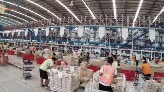 Kesibukan Gudang Lazada Indonesia selama Hari Belanja Online Nasional 2015 [upl. by Eimrej]