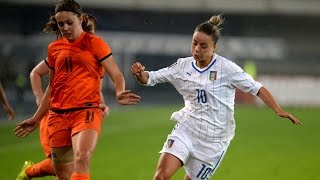 ItaliaOlanda 12  Playoff Mondiale femminile 28 novembre 2014 [upl. by Moffat]