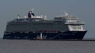 MEIN SCHIFF 1 [upl. by Dita946]