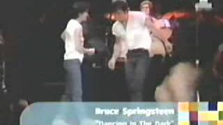 Bruce Springteen  Dancing in the dark Videoclip con COURTENEY COX [upl. by Lon]