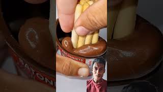 Garpa kaise chocolate mixed kartha chocolate satisfying nutella yummy [upl. by Ahsiral]