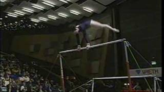 Beth Tweddle  2002 Cottbus Uneven Bars [upl. by Tine]