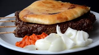 Šiš ćevapi u Somunu  lepinji kompletan recept  Sašina kuhinja [upl. by Notsew]