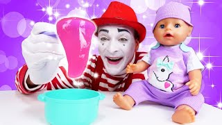 Vidéo pour enfants Petitdéjeuner délicieux de lavoine pour les bébés [upl. by Nahtonoj486]