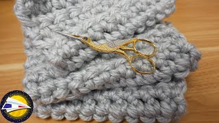 Crochet  Echarpe super rapide à faire  Parfait pour débutant  Maille serrée [upl. by Ashby]