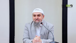 Edukimi përmes tregimeve në hadithe  Hoxhë Dhulkarnejn Ramadani [upl. by Mcguire541]