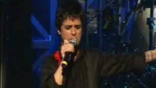 Green Day  Give Me Novacaine live 2004 [upl. by Urbanus]