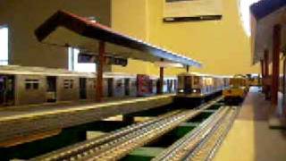 MTH MTA NYC Subway R42 D Train  Subway Set [upl. by Tiffanle]