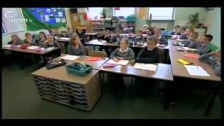 Primary ICT Series Literacy  Working with Words 2005 1415 mins [upl. by Dahraf918]