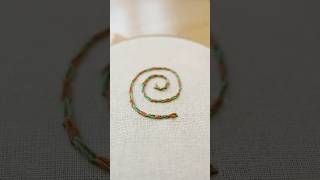 This embroidery tutorial shows you how to create a two colour chainstitch embroidery [upl. by Matthaeus]