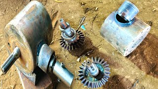 Very very interesting process of manufacturing Heavy Duty Handmade Metal Gearbox on Lathe machine [upl. by Airamat11]