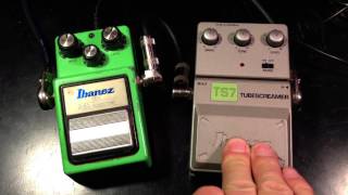 ibanez Tube Screamer TS9 vs Ibanez Tube Screamer TS7 [upl. by Annawaj]