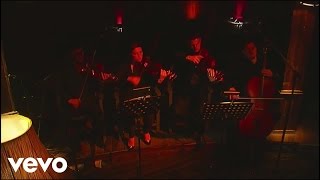 Elvana Gjata  Si une Acoustic Live Session [upl. by Ogirdor33]