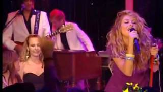 Paulina Rubio  Ni Una Sola Palabra En Vivo [upl. by Nahij]