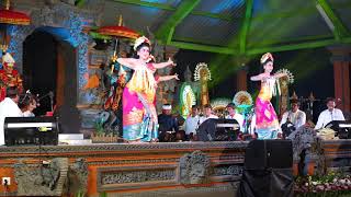 Tidak terduga bukan  Gamut Gamelan mulut mengiringi tari Pendet Bali Denpasar Festival 2021 [upl. by Tucky]