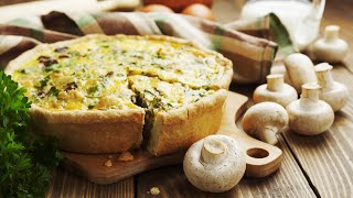 Recette  Tarte aux champignons et lardons fumés [upl. by Ellezig]