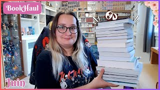 Je crois que jai un petit peu abusé ce moisci  Bookhaul Juin [upl. by Adley]