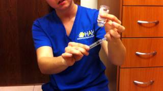 How to adminsiter a subcutaneous injection to your pet [upl. by Tailor690]