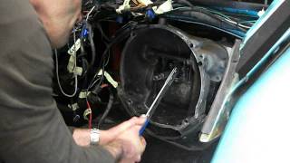 VW beetle gearbox mainshaft  input shaft seal removal [upl. by Paddie301]