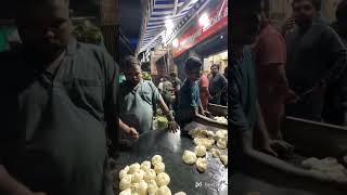 Parotta Making in Madurai style in urgent road side kadai 😋foodfoodietrendingyoutubestreetfood [upl. by Micah330]