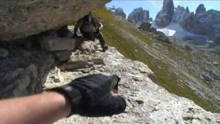 Engstelle im Sentiero SOSAT  BrentaKlettersteig via ferrata [upl. by Collum912]