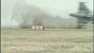 JAS 39 Gripen crash rare alternate angle due to pilotinduced oscillation on February 2 1989 [upl. by Aniral]