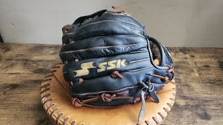 SSK Infielders Glove [upl. by Ferrell]