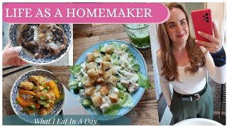 LIFE AS A HOMEMAKER  What I Eat In A Day [upl. by Rew346]