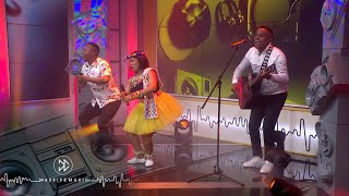 Khuzani Performs ‘Ngavele Ngamnika’ — Massive Music  Channel O  S2 Ep 36 [upl. by Smaoht218]