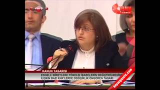 Kamer Genc  Fatma Sahin Tartisma Turk kadininin yeri [upl. by Ivar]