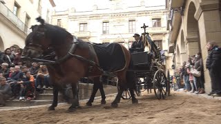 Valls celebrarà els Tres Tombs número 45 des de la represa [upl. by Aylmar915]