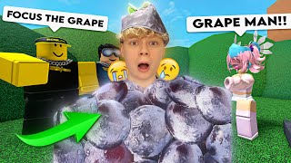 BECOMING A GRAPE IN REAL LIFE 😱 Murder Mystery 2 [upl. by Terrie23]