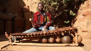 Balafon style quotSénoufoquot  Adama Diabaté  BaraGnouma [upl. by Idden]