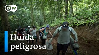 Colombia la huida a través de la selva del Darién [upl. by Domenic]