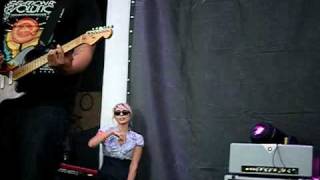 Sublime with Rome Santeria live cypress hill smoke out 2009 [upl. by Gnaw]