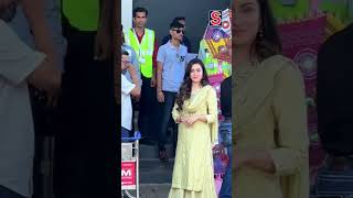 Shraddha Kapoor wins hearts with her simplicity  Video [upl. by Buzz]