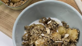 VEGET S KLÁRKOU Jablečný crumble [upl. by Seravaj]