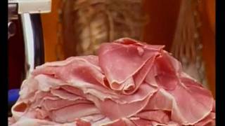 Salumi Italiani  Il Prosciutto Cotto [upl. by Bagger]