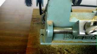 MODEL 200 KEY CUTTING MACHINE [upl. by Tarrance]