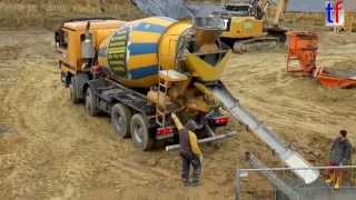 Betonieren mit MercedesBenz Actros Fahrmischer Backnang Germany 2014 [upl. by Asertal]