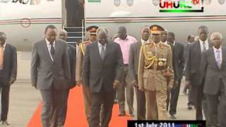 Uhuru Kenyatta welcoming President Kibaki at JKIA [upl. by Oinotnas]