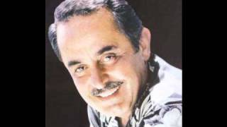 Melhem Barakat  3ala babi wa2ef amarein [upl. by Aihsas]